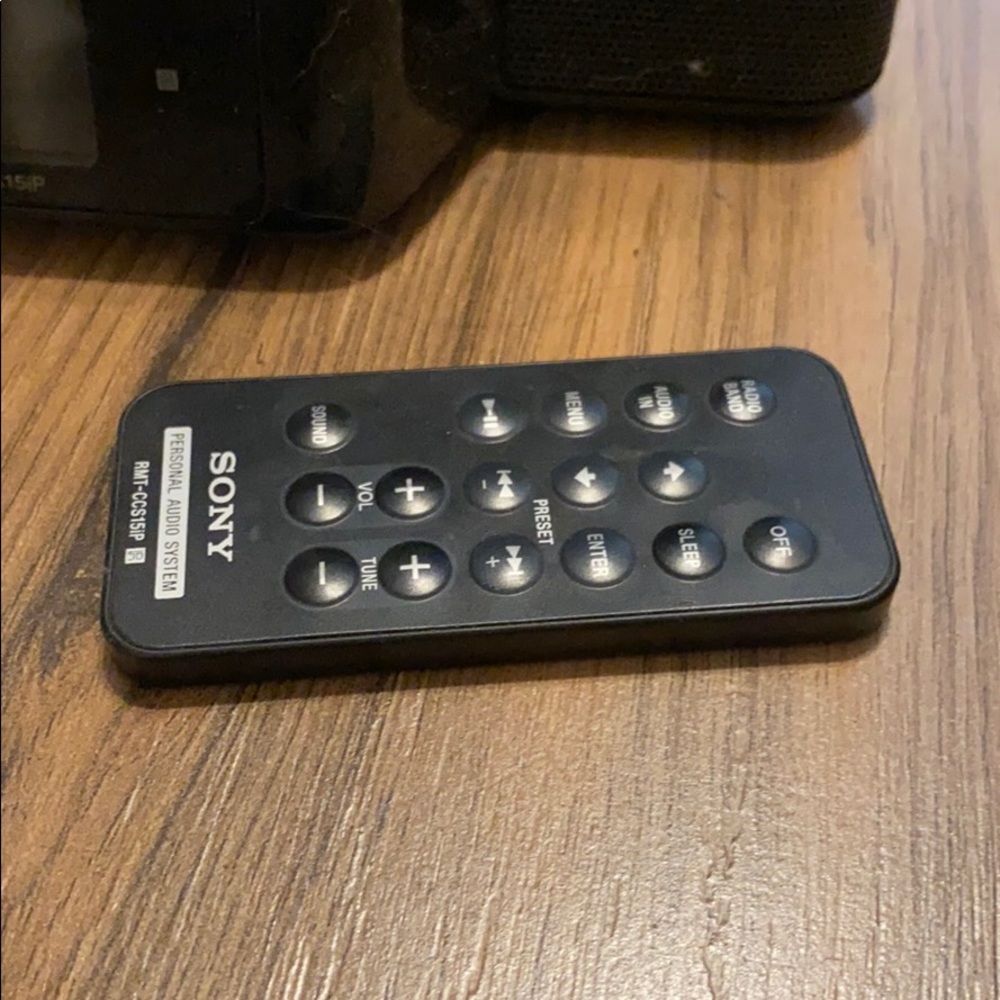 Radio - Picture 2 of 6